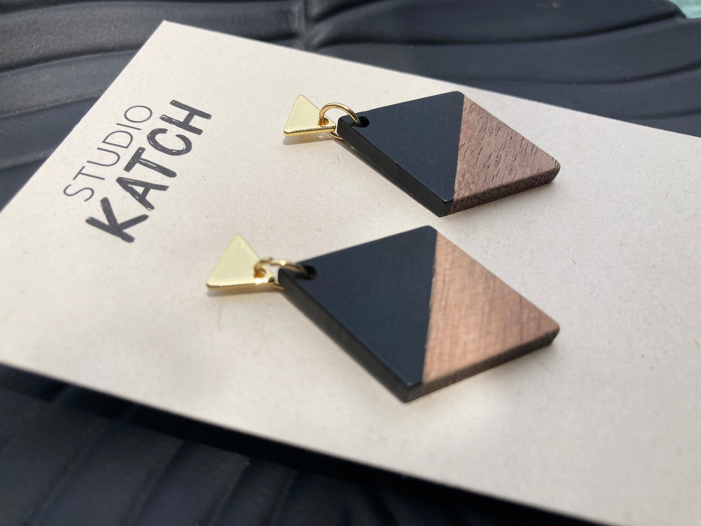 Rhombus hout & hars