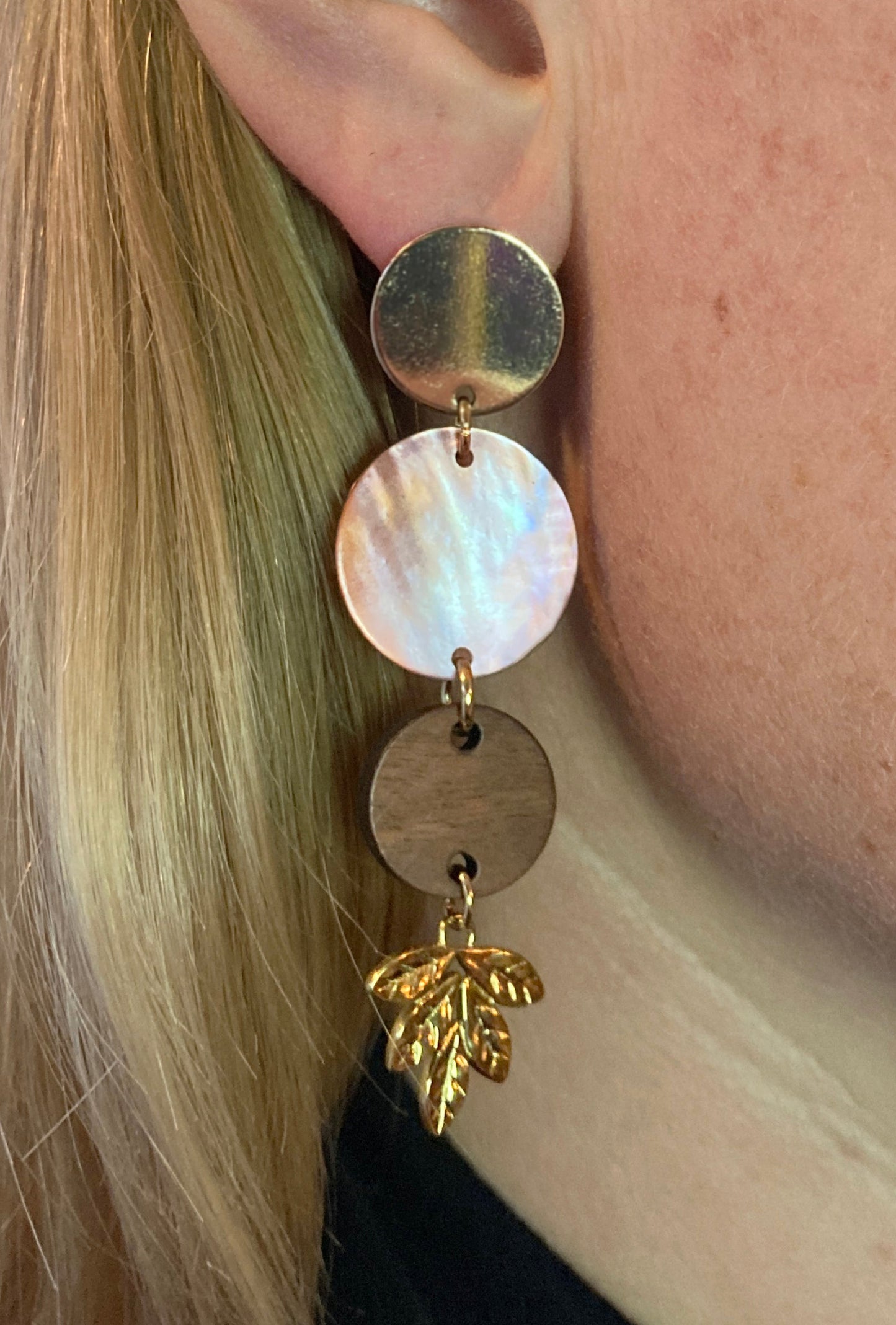 Lange oorbellen 'leaf & shell'