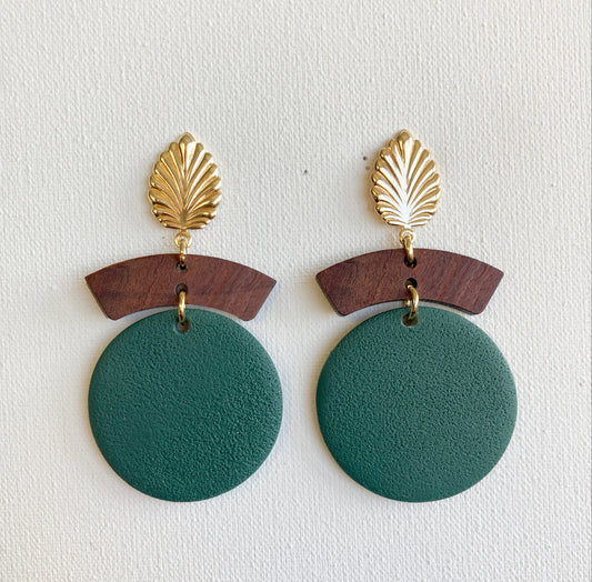 Lange oorbellen 'leaf & wood'