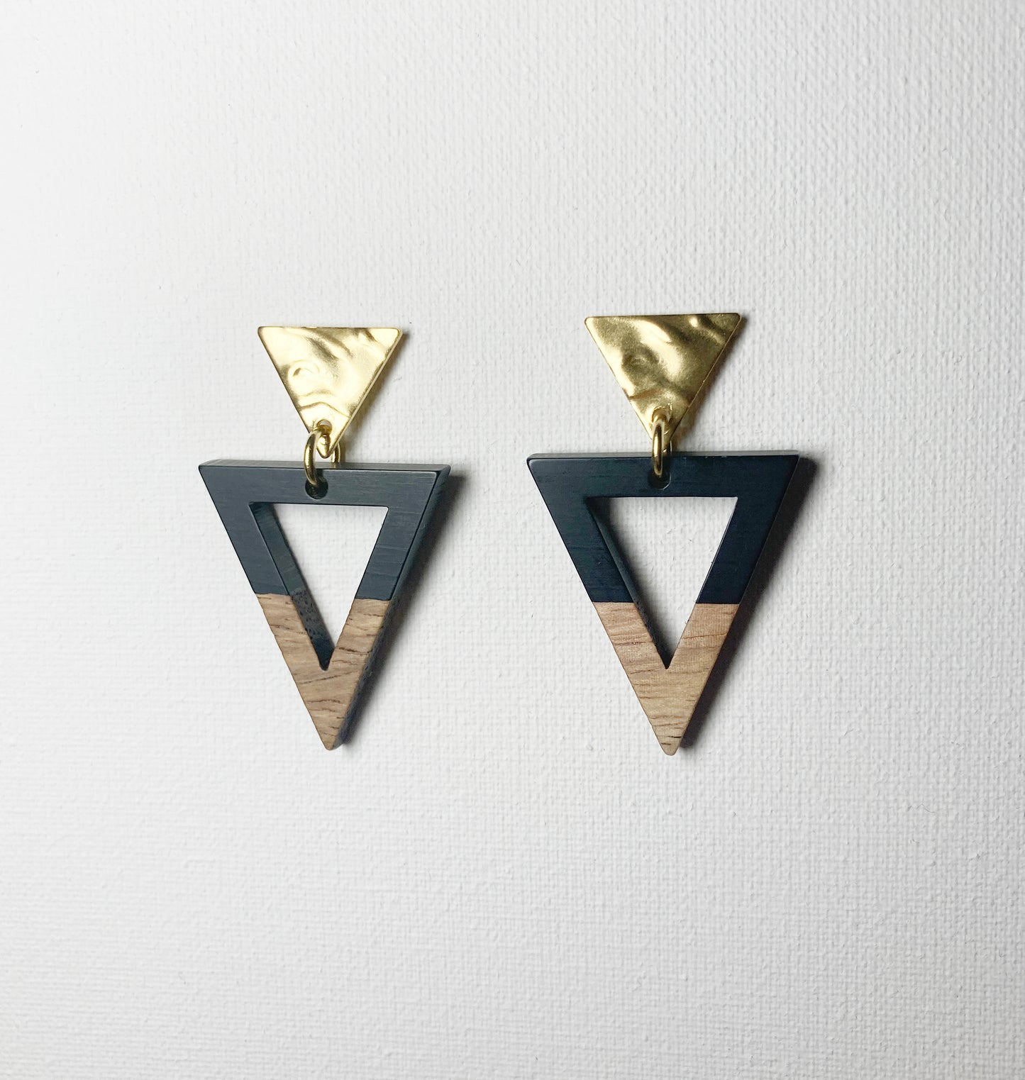 Open triangle hout & hars